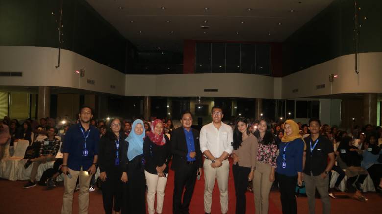 Gelar Seminar Bahasa Inggris, Karya Inspirasi Indonesia Sukses di Medan